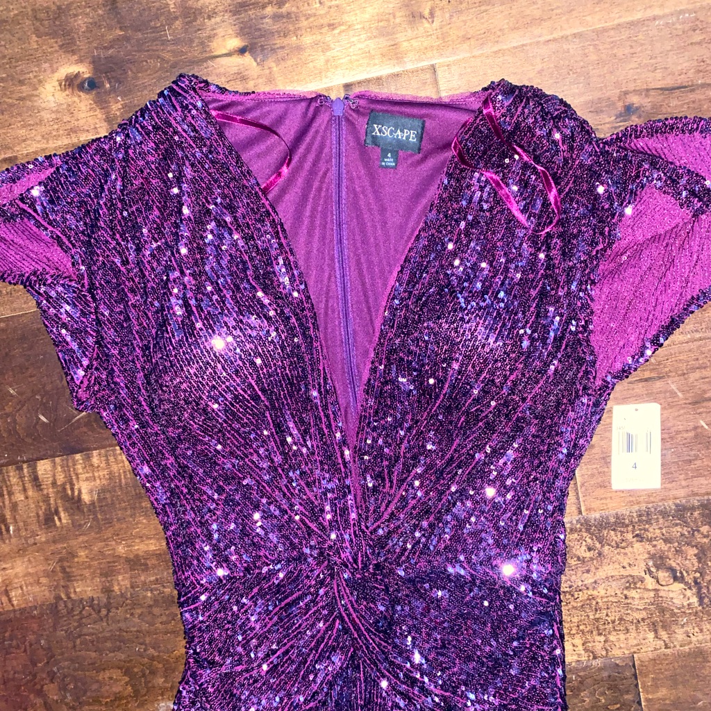 Xscape Sequin Gown Purple Size 4 V- Neck New